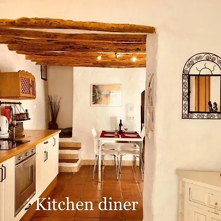 Casa Mandarina Tatil Evi